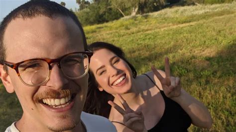 idubbbz and anisa|iDubbbz and Anisa Jomha reveal they are getting。